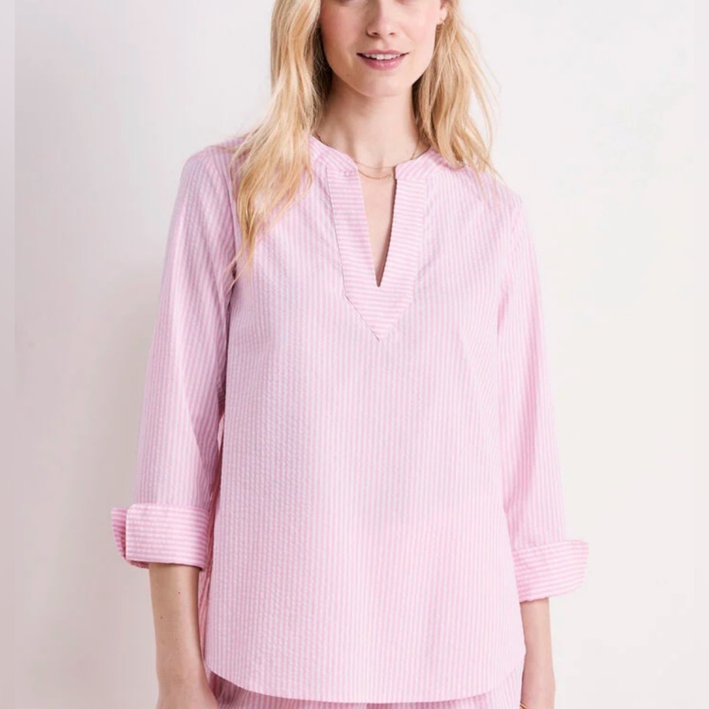 Vineyard Vines Savannah Popover Harbor Top